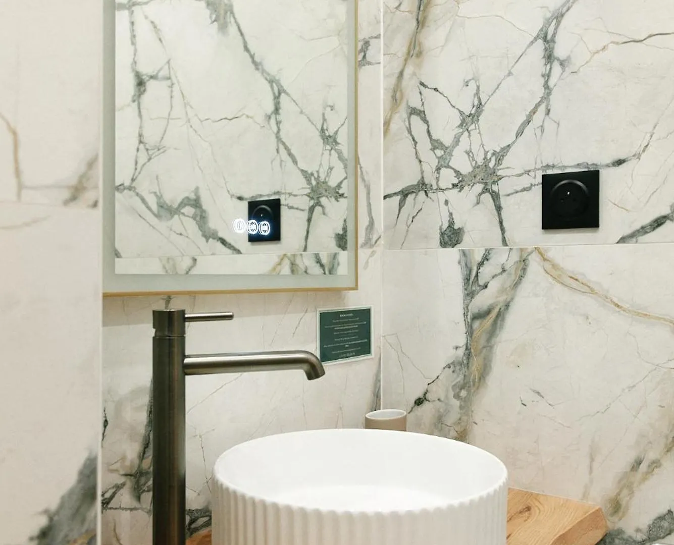 Lavie Maison Central Ac Hot Tub Paryż Francja